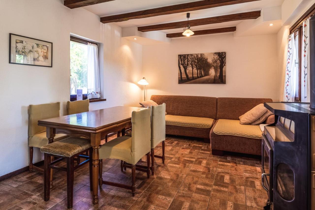 Farmstay Kotic Slunj Eksteriør billede