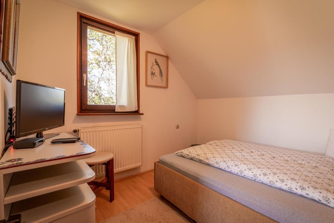 Farmstay Kotic Slunj Eksteriør billede
